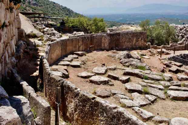 mycenae grave circle